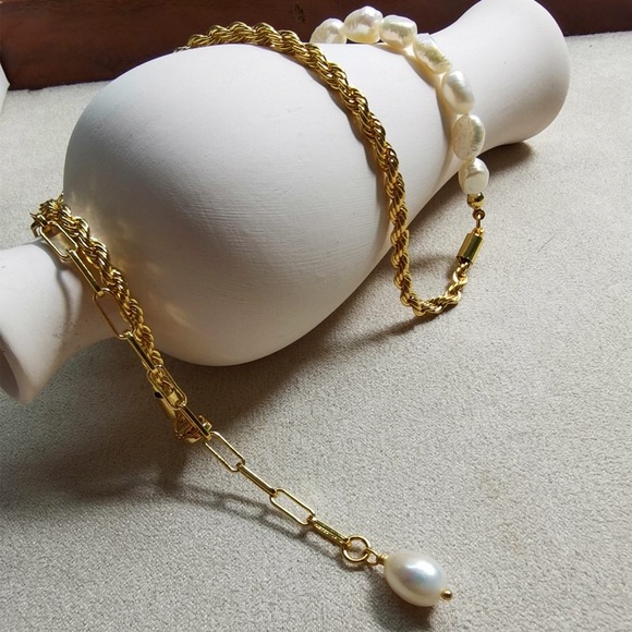 18K Gold Plated Freshwater Pearl Necklace - Picture 4 of 10